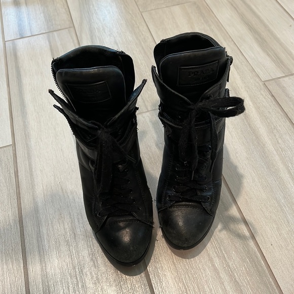 Prada heeled boots - Picture 3 of 8